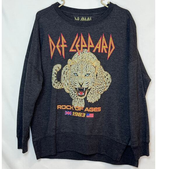 Def Leppard Men’s Small Gray “Rock of Ages” Long Sleeve Sweater Shirt Band Merch - Picture 1 of 6
